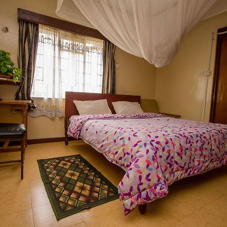 Meru Safari Hotel Extérieur photo