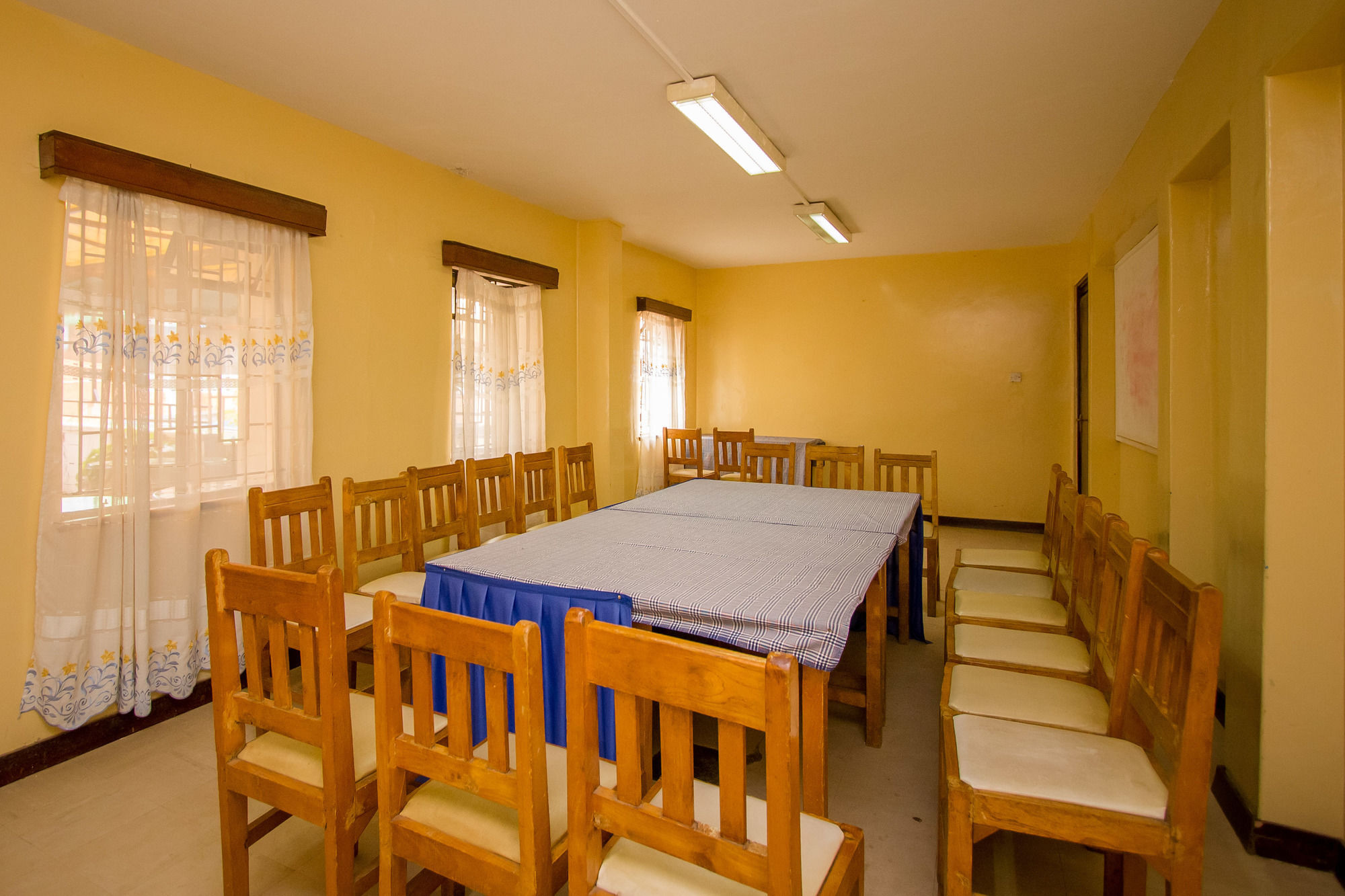 Meru Safari Hotel Extérieur photo